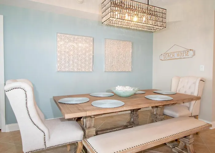 Belle Harbor 805w A Clearwater Gem Apartment