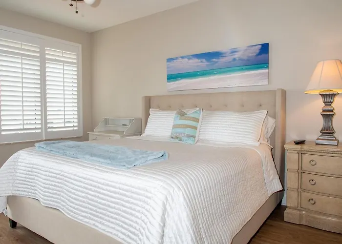 Belle Harbor 805w A Clearwater Gem Clearwater Beach